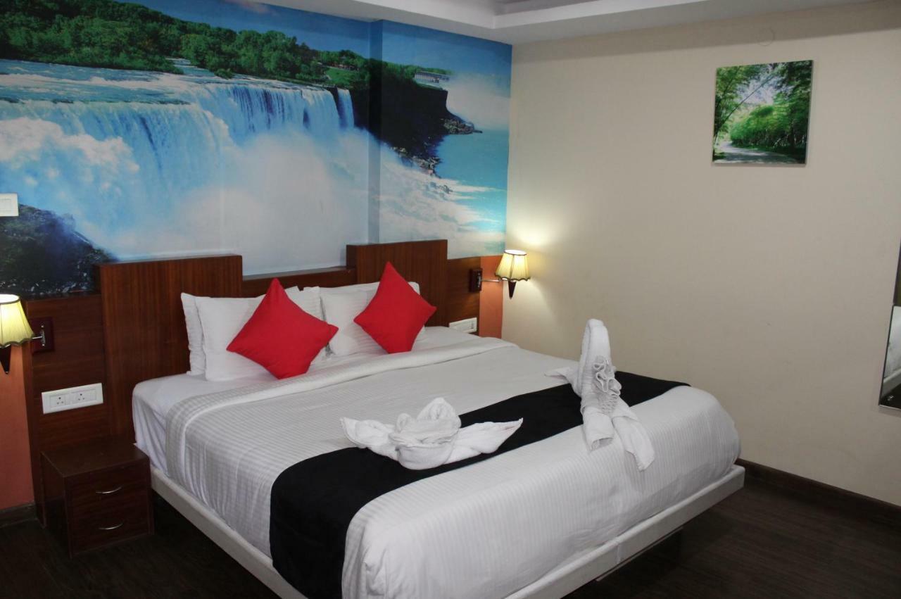 การ์ดีเนีย คอมฟอร์เทส สวีทส์ Hotel บังกาลอร์ ภายนอก รูปภาพ